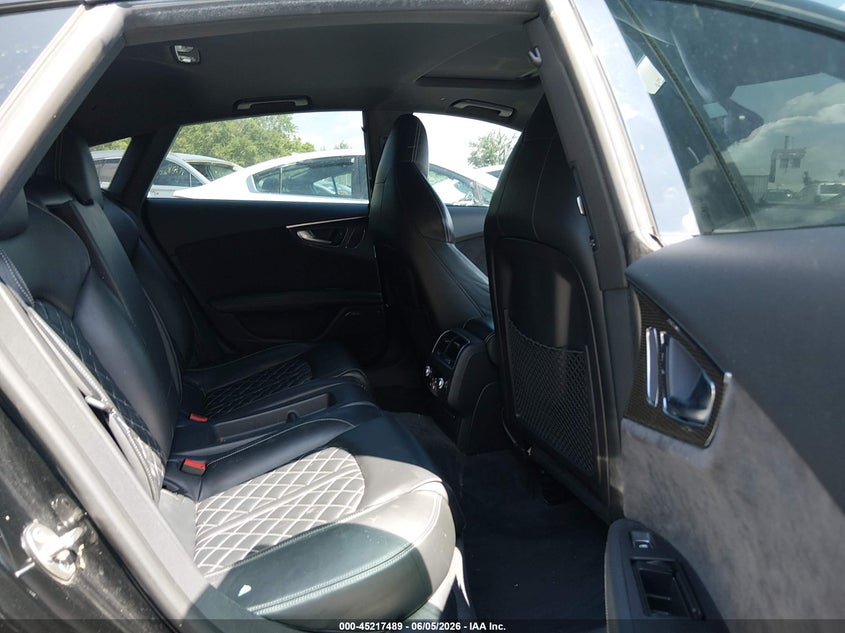 2017 Audi S7 VIN WAUWFAFCXHN040792 IAAI salvage auction — WATER/FLOOD, Salvage (Ohio), sold $525 on 2026-07-28 (photo 8)