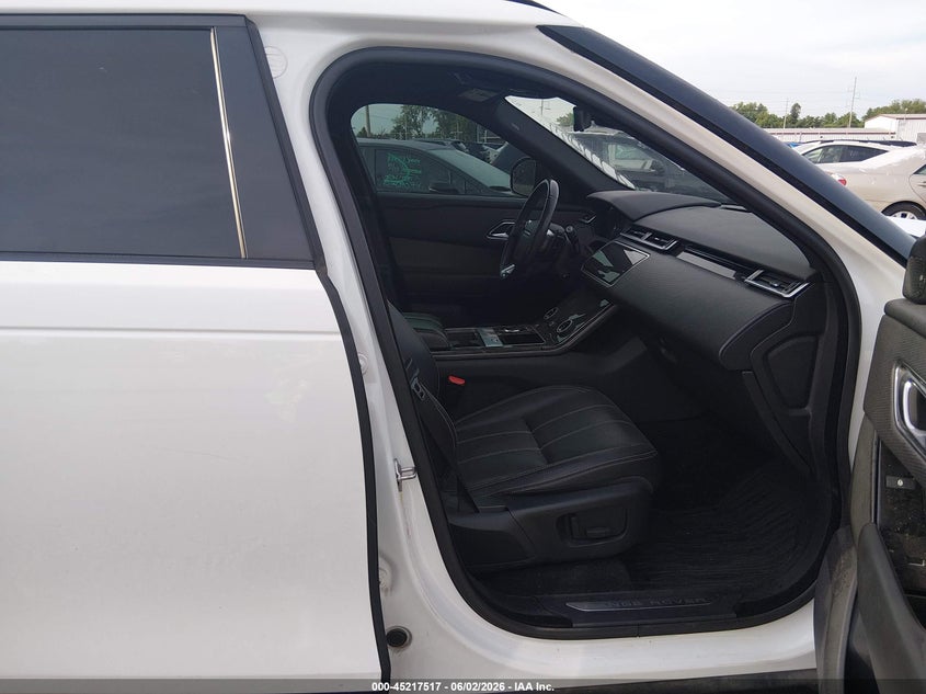2019 Land rover Range rover velar VIN SALYB2EX8KA785257 IAAI salvage auction — HAIL, Clear (Missouri), sold $2,050 on 2026-07-27 (photo 5)