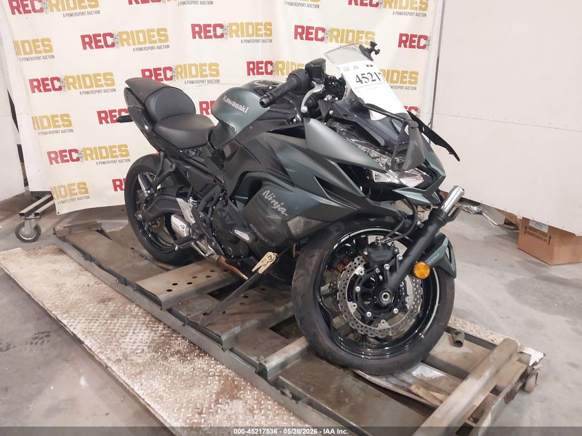 2025 Kawasaki Ninja VIN ML5EXEP10SDAF2410 IAAI salvage auction — SUSPENSION, Salvage Title, sold $1,200 on 2026-07-14 (photo 1)