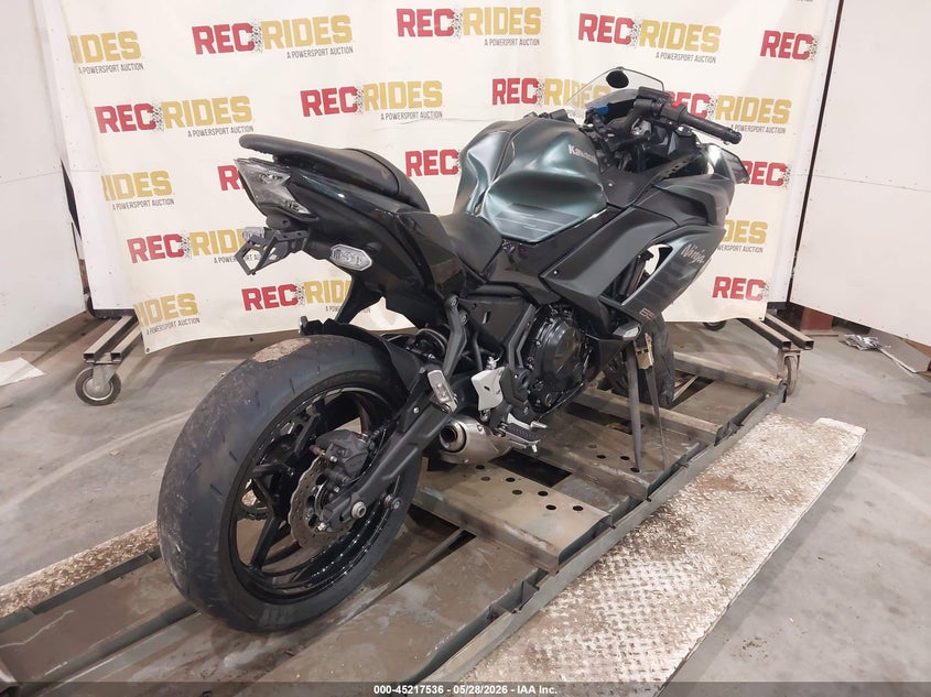2025 Kawasaki Ninja VIN ML5EXEP10SDAF2410 IAAI salvage auction — SUSPENSION, Salvage Title, sold $1,200 on 2026-07-14 (photo 4)