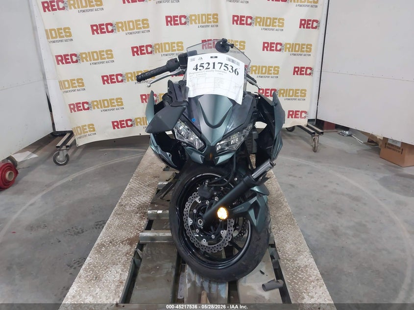 2025 Kawasaki Ninja VIN ML5EXEP10SDAF2410 IAAI salvage auction — SUSPENSION, Salvage Title, sold $1,200 on 2026-07-14 (photo 5)