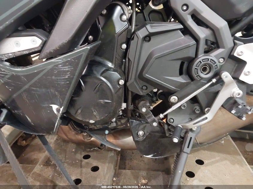 2025 Kawasaki Ninja VIN ML5EXEP10SDAF2410 IAAI salvage auction — SUSPENSION, Salvage Title, sold $1,200 on 2026-07-14 (photo 9)