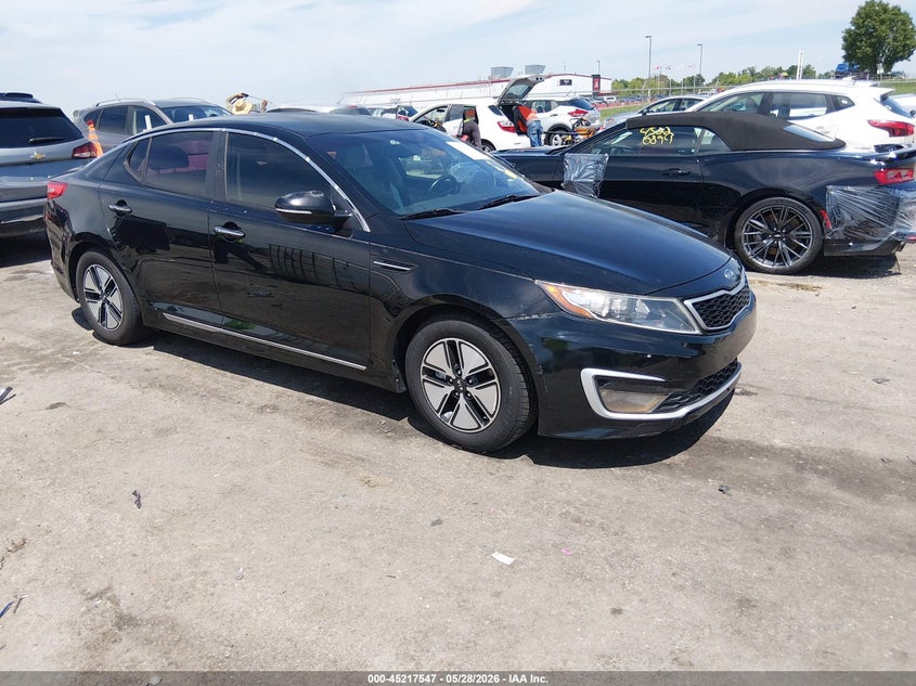 2011 Kia Optima hybrid VIN KNAGM4AD4B5002770 IAAI salvage auction — SIDE, Salvage (Missouri), sold $575 on 2026-07-07 (photo 1)