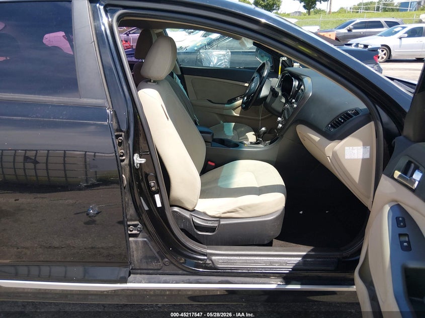 2011 Kia Optima hybrid VIN KNAGM4AD4B5002770 IAAI salvage auction — SIDE, Salvage (Missouri), sold $575 on 2026-07-07 (photo 5)