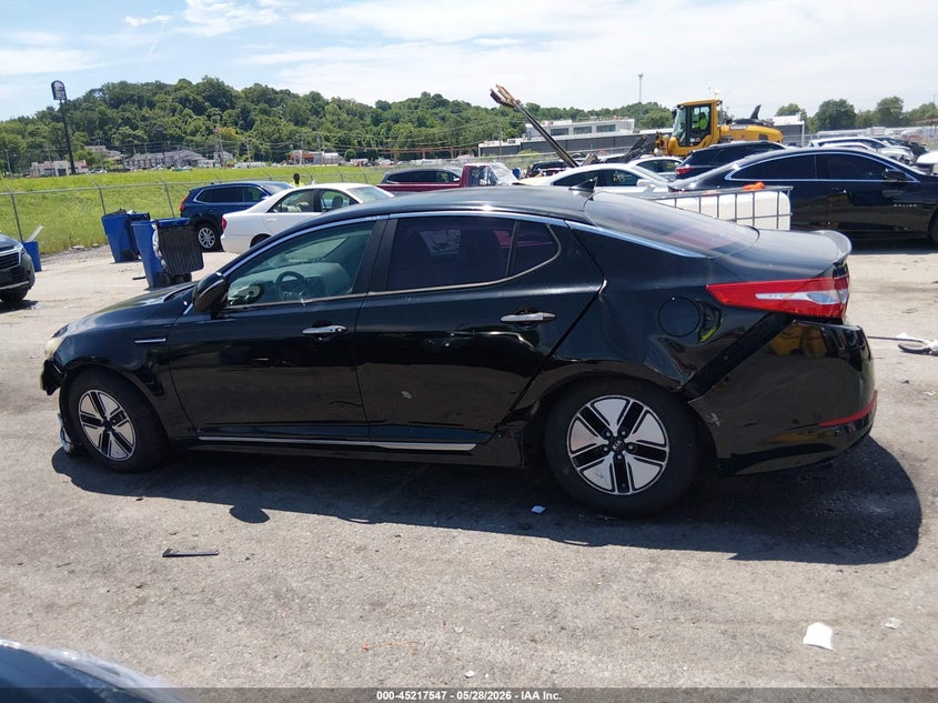 2011 Kia Optima hybrid VIN KNAGM4AD4B5002770 IAAI salvage auction — SIDE, Salvage (Missouri), sold $575 on 2026-07-07 (photo 6)