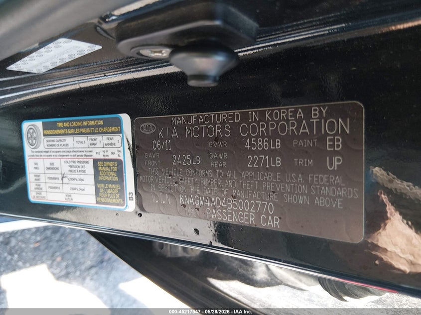 2011 Kia Optima hybrid VIN KNAGM4AD4B5002770 IAAI salvage auction — SIDE, Salvage (Missouri), sold $575 on 2026-07-07 (photo 9)