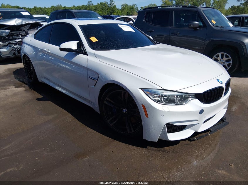 2015 BMW M4 VIN WBS3R9C54FK331216 IAAI salvage auction — SIDE, Salvage Title, sold $13,025 on 2026-07-21 (photo 1)