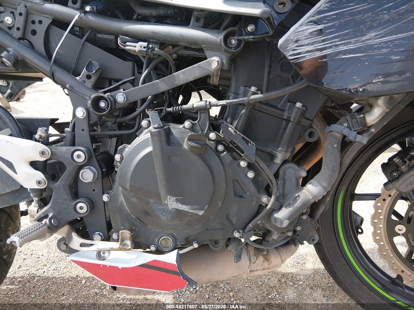 2022 Kawasaki Ex VIN JKAEXKG18NDAH8112 IAAI salvage auction — FRONT END, Salvage Title, sold $475 on 2026-07-07 (photo 8)