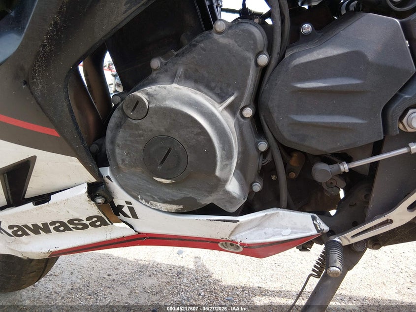 2022 Kawasaki Ex VIN JKAEXKG18NDAH8112 IAAI salvage auction — FRONT END, Salvage Title, sold $475 on 2026-07-07 (photo 9)