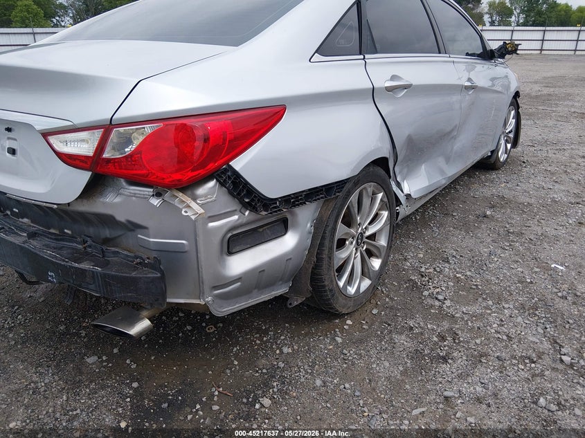 2013 Hyundai Sonata VIN 5NPEC4AC1DH793332 IAAI salvage auction — RIGHT SIDE, Salvage Title, sold $400 on 2026-07-08 (photo 6)
