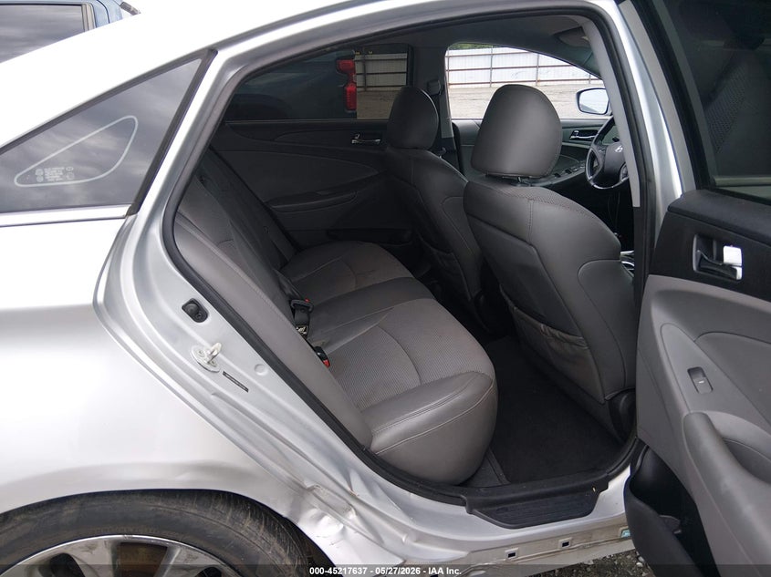2013 Hyundai Sonata VIN 5NPEC4AC1DH793332 IAAI salvage auction — RIGHT SIDE, Salvage Title, sold $400 on 2026-07-08 (photo 8)
