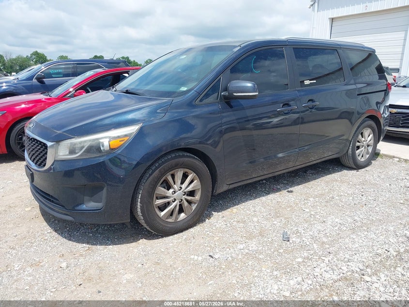 2016 Kia SEDONA VIN KNDMB5C1XG6083294 IAAI salvage auction — HAIL, Clear (Missouri), sold $1,050 on 2026-07-06 (photo 2)