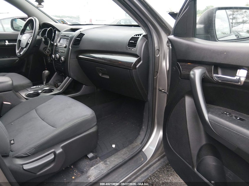 2012 Kia Sorento VIN 5XYKT3A64CG268827 IAAI salvage auction — FRONT END, Salvage (New Jersey), sold $25 on 2026-07-31 (photo 5)