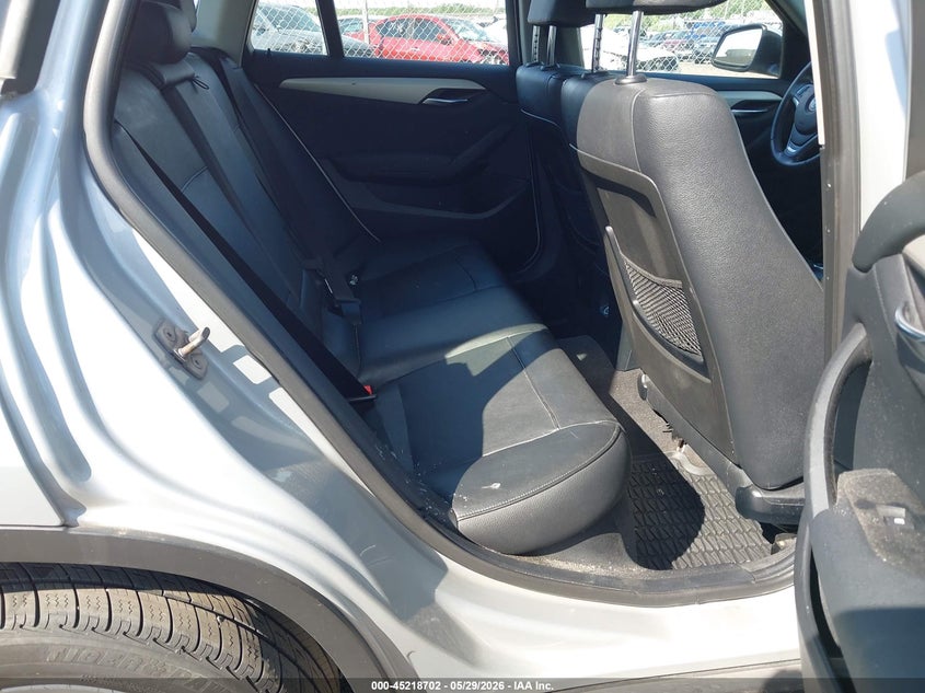2015 BMW X1 VIN WBAVL1C55FVY29147 IAAI salvage auction — NORMAL WEAR, Clear (New York), sold $600 on 2026-07-06 (photo 8)