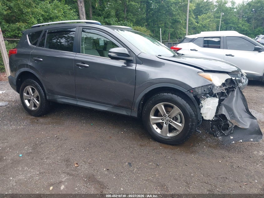 2015 Toyota Rav 4 VIN JTMRFREV8FJ025357 IAAI salvage auction — FRONT END, Salvage Title, sold $4,150 on 2026-07-08 (photo 1)