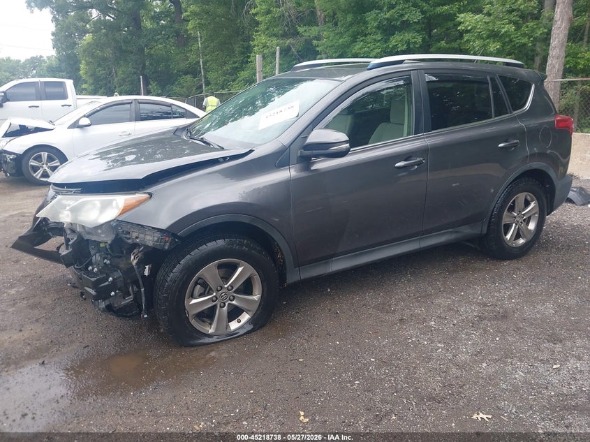 2015 Toyota Rav 4 VIN JTMRFREV8FJ025357 IAAI salvage auction — FRONT END, Salvage Title, sold $4,150 on 2026-07-08 (photo 2)