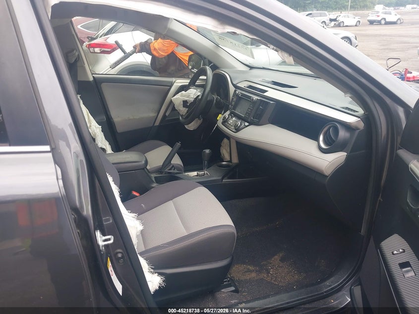 2015 Toyota Rav 4 VIN JTMRFREV8FJ025357 IAAI salvage auction — FRONT END, Salvage Title, sold $4,150 on 2026-07-08 (photo 5)