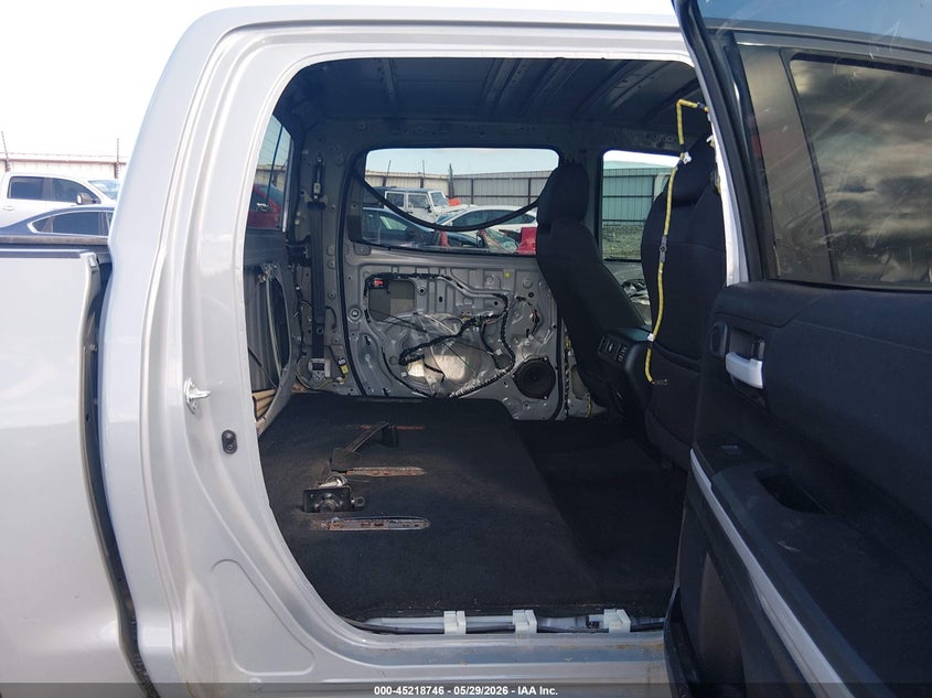 2021 Toyota Tundra VIN 5TFEY5F18MX295874 IAAI salvage auction — FRONT & REAR, Salvage (Arkansas), sold $10,100 on 2026-07-29 (photo 8)