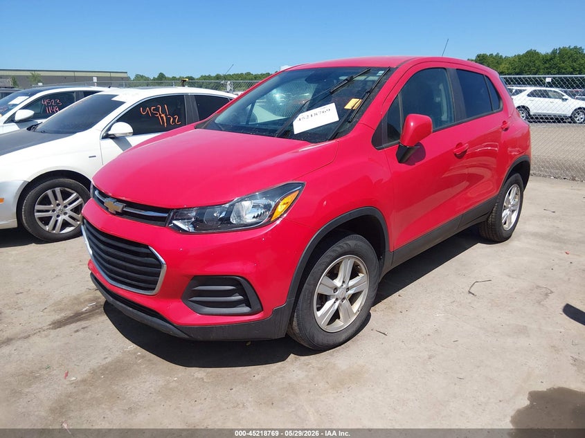 2020 Chevrolet Trax VIN KL7CJNSBXLB348917 IAAI salvage auction — HAIL, Salvage Title, sold $5,625 on 2026-07-07 (photo 2)