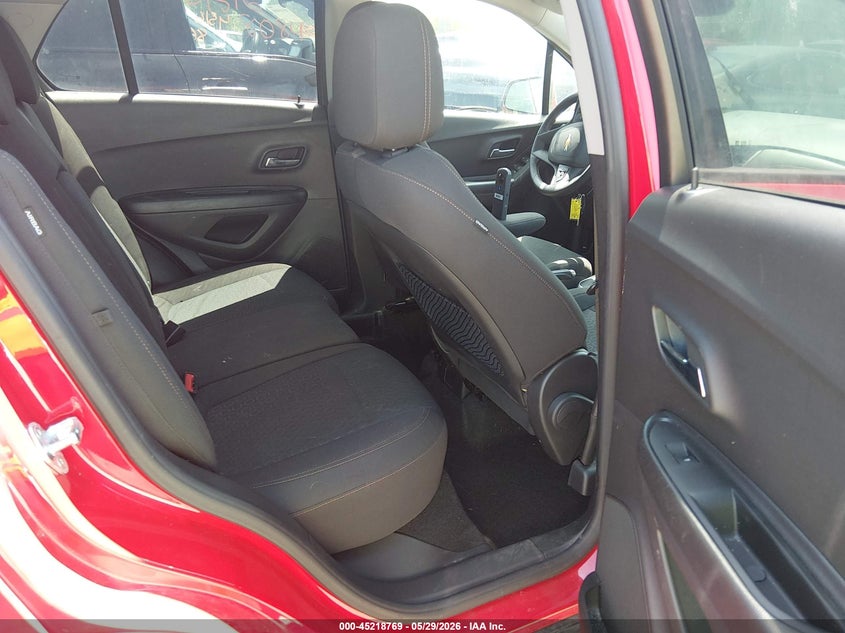 2020 Chevrolet Trax VIN KL7CJNSBXLB348917 IAAI salvage auction — HAIL, Salvage Title, sold $5,625 on 2026-07-07 (photo 8)