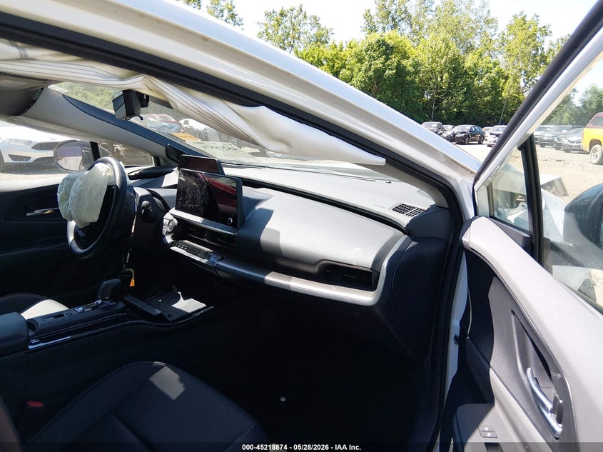 2024 Toyota Prius VIN JTDACAAU1R3044510 IAAI salvage auction — FRONT END, Salvage Title, sold $8,700 on 2026-07-10 (photo 5)