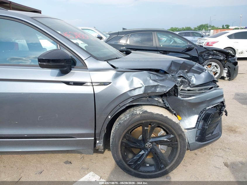 2023 Volkswagen Tiguan VIN 3VVCB7AX0PM070201 IAAI salvage auction — RIGHT FRONT, Salvage Title, sold $9,750 on 2026-08-25 (photo 6)