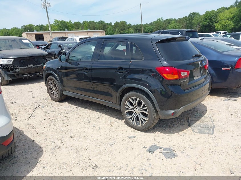 2016 Mitsubishi Outlander VIN JA4AP3AU5GZ023647 IAAI salvage auction — REPOSSESSION, Salvage Title, sold $1,800 on 2026-07-06 (photo 3)