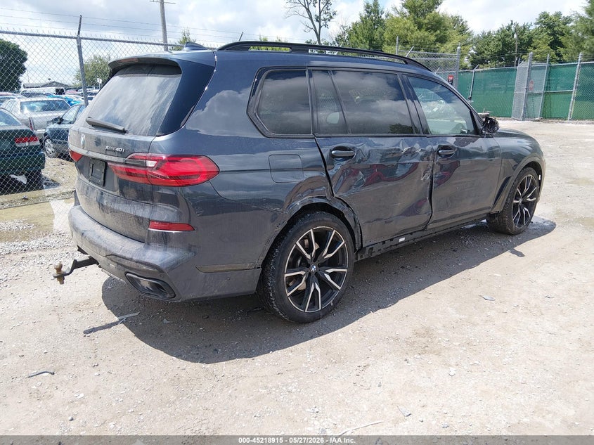 2021 BMW X7 VIN 5UXCW2C09M9F51601 IAAI salvage auction — SIDE, Salvage (Kentucky), sold $12,800 on 2026-07-20 (photo 4)