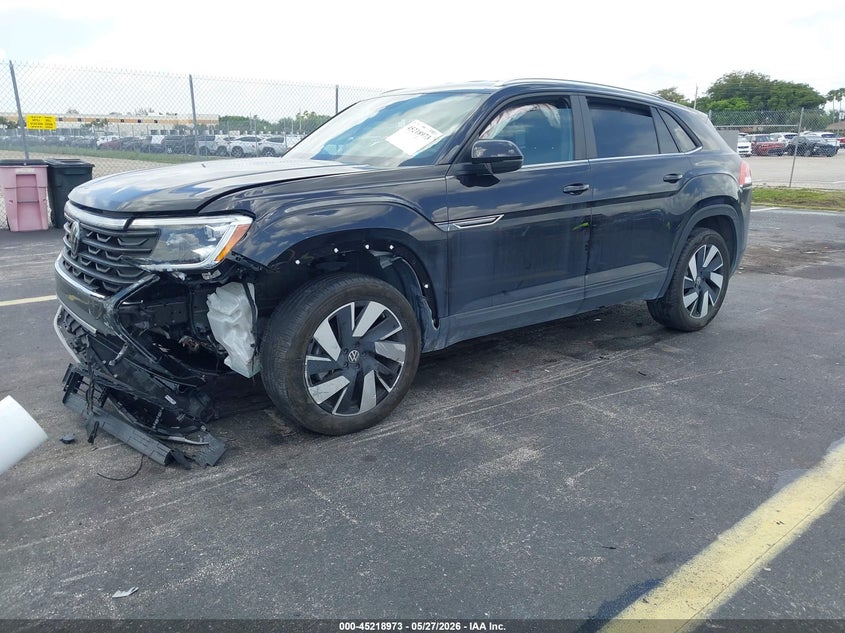 2024 Volkswagen Atlas cross sport VIN 1V2WE2CA2RC261894 IAAI salvage auction — LEFT FRONT, Rebuildable (Florida), sold $10,575 on 2026-08-01 (photo 2)
