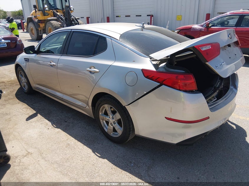 2015 Kia Optima VIN KNAGM4A75F5535548 IAAI salvage auction — REAR END, Salvage (Illinois), sold $375 on 2026-07-14 (photo 3)
