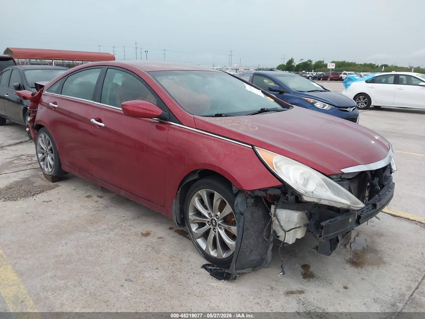 2012 Hyundai Sonata VIN 5NPEC4AB4CH444588 IAAI salvage auction — FRONT END, Salvage Title, sold $425 on 2026-07-06 (photo 1)