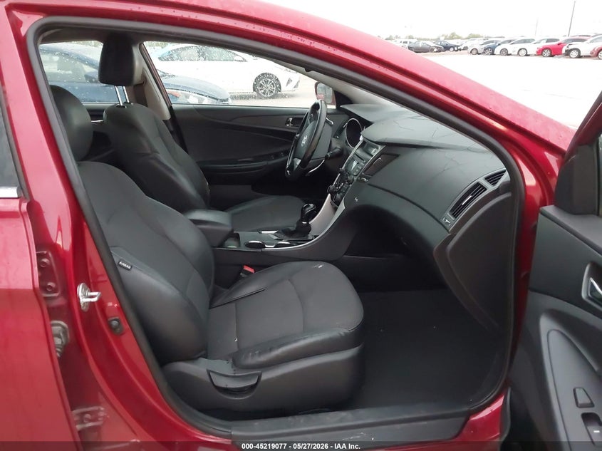 2012 Hyundai Sonata VIN 5NPEC4AB4CH444588 IAAI salvage auction — FRONT END, Salvage Title, sold $425 on 2026-07-06 (photo 5)