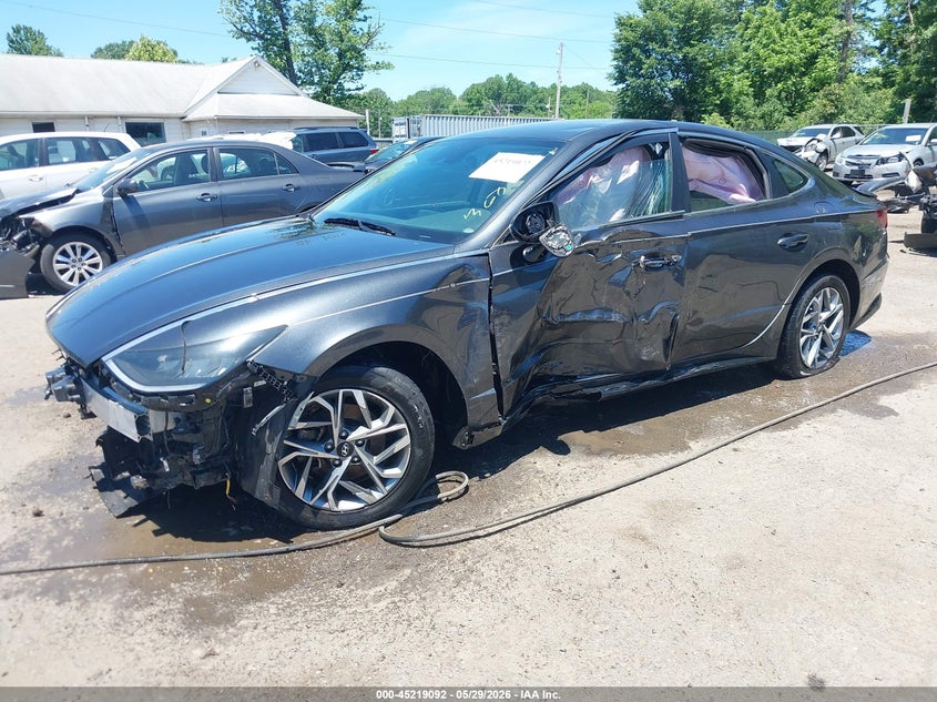 2023 Hyundai Sonata VIN KMHL64JA9PA258754 IAAI salvage auction — LEFT SIDE, Salvage Title, sold $2,000 on 2026-07-22 (photo 2)