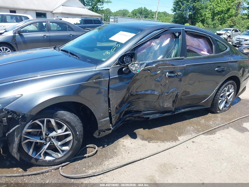 2023 Hyundai Sonata VIN KMHL64JA9PA258754 IAAI salvage auction — LEFT SIDE, Salvage Title, sold $2,000 on 2026-07-22 (photo 6)