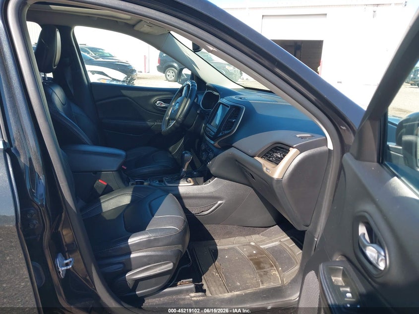 2014 Jeep Cherokee VIN 1C4PJMDS7EW134037 IAAI salvage auction — REAR END, Salvage (Illinois), sold $1,050 on 2026-07-22 (photo 5)