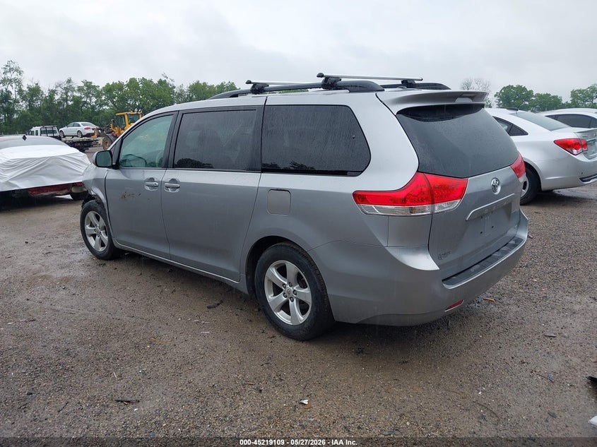 2011 Toyota Sienna VIN 5TDKK3DC4BS003251 IAAI salvage auction — LEFT SIDE, Salvage (Illinois), sold $2,300 on 2026-07-13 (photo 3)