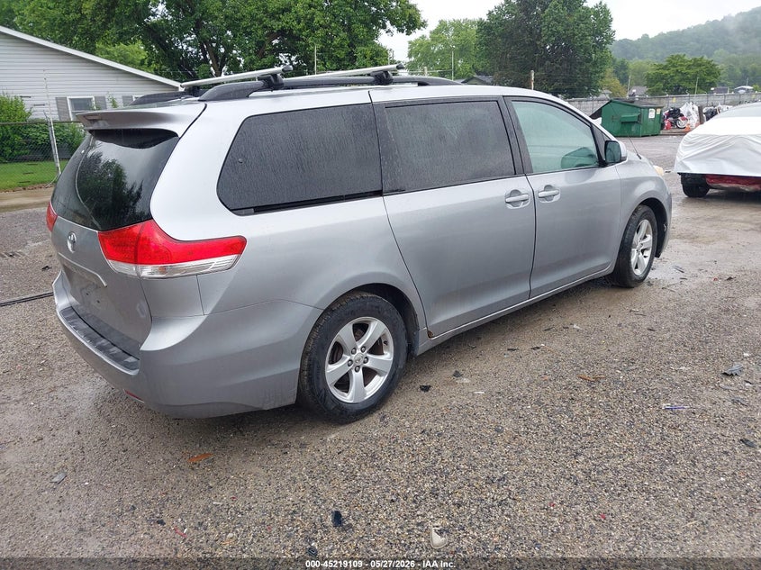 2011 Toyota Sienna VIN 5TDKK3DC4BS003251 IAAI salvage auction — LEFT SIDE, Salvage (Illinois), sold $2,300 on 2026-07-13 (photo 4)