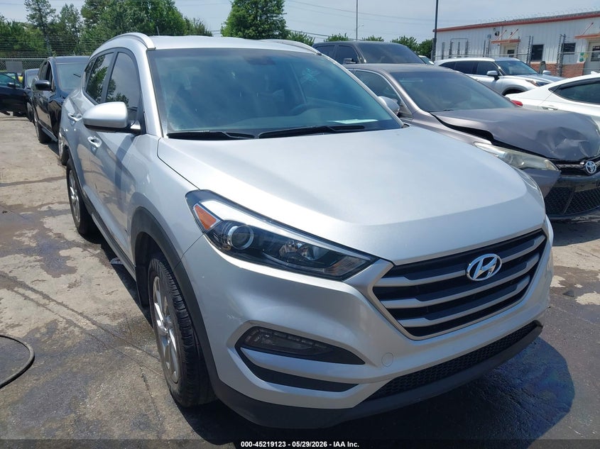 2017 Hyundai Tucson VIN KM8J33A46HU455983 IAAI salvage auction — THEFT, Salvage Title, sold $4,350 on 2026-07-20 (photo 1)