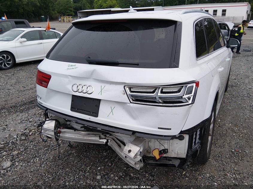 2019 Audi Q7 VIN WA1AHAF74KD047948 IAAI salvage auction — REAR END, Salvage Title, sold $10,600 on 2026-07-30 (photo 6)