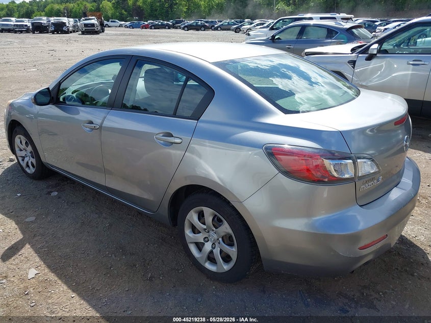 2013 Mazda 3 VIN JM1BL1TG9D1848893 IAAI salvage auction — REAR END, Salvage Title, sold $425 on 2026-07-24 (photo 3)