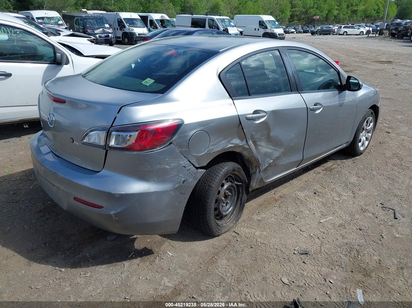 2013 Mazda 3 VIN JM1BL1TG9D1848893 IAAI salvage auction — REAR END, Salvage Title, sold $425 on 2026-07-24 (photo 4)