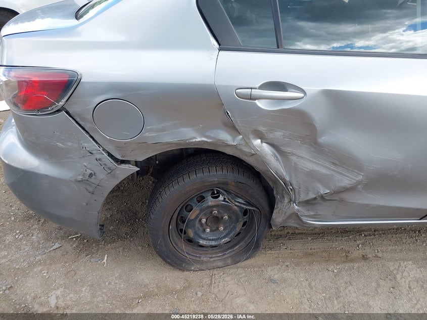2013 Mazda 3 VIN JM1BL1TG9D1848893 IAAI salvage auction — REAR END, Salvage Title, sold $425 on 2026-07-24 (photo 6)