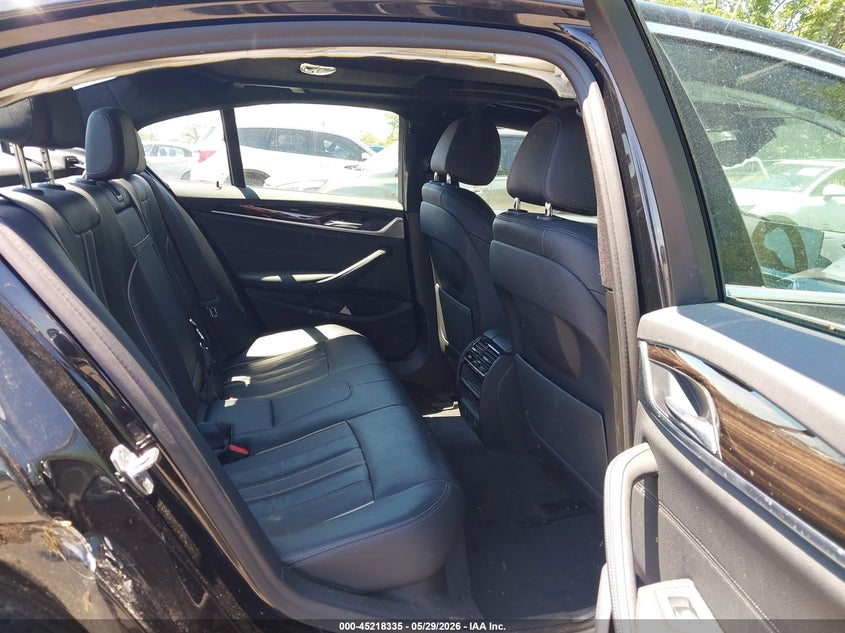 2019 BMW 5er VIN WBAJA7C56KG911863 IAAI salvage auction — REAR END, Salvage (New Jersey), sold $9,850 on 2026-08-03 (photo 8)