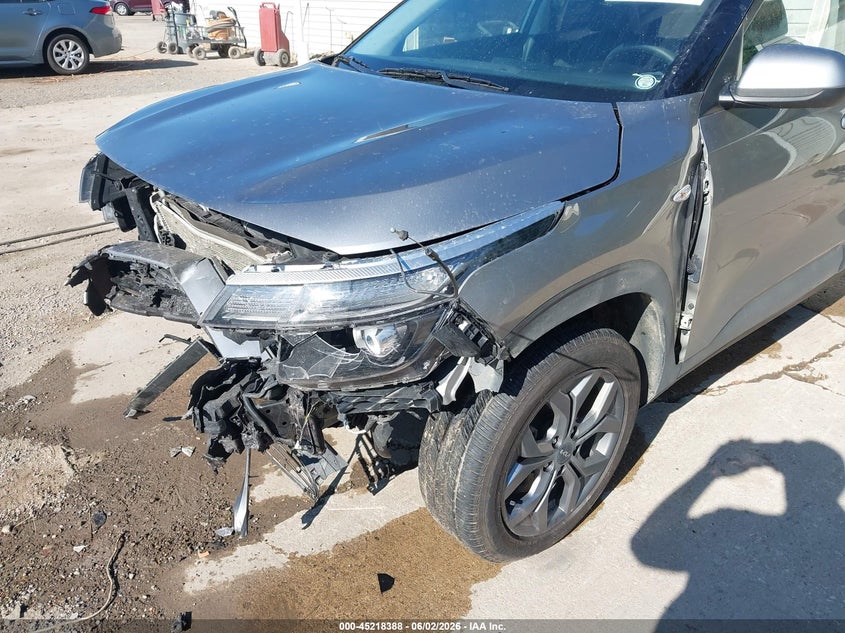 2024 Kia Seltos VIN KNDEPCAA9R7652307 IAAI salvage auction — FRONT END, Salvage Title, sold $3,900 on 2026-07-13 (photo 6)