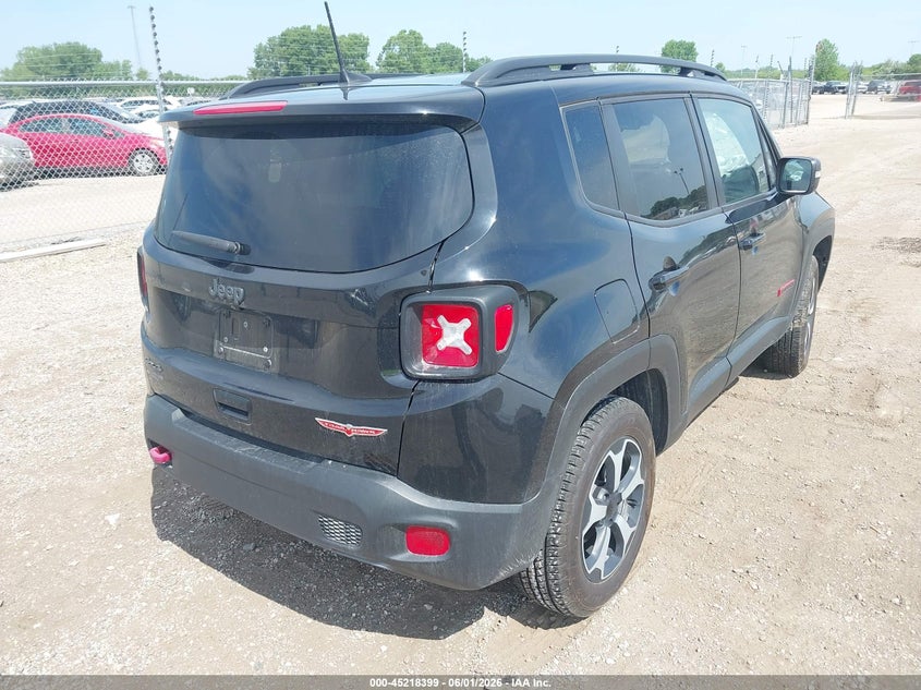 2020 Jeep Renegade VIN ZACNJBC11LPL69335 IAAI salvage auction — FRONT END, Salvage Title, sold $2,650 on 2026-07-15 (photo 4)