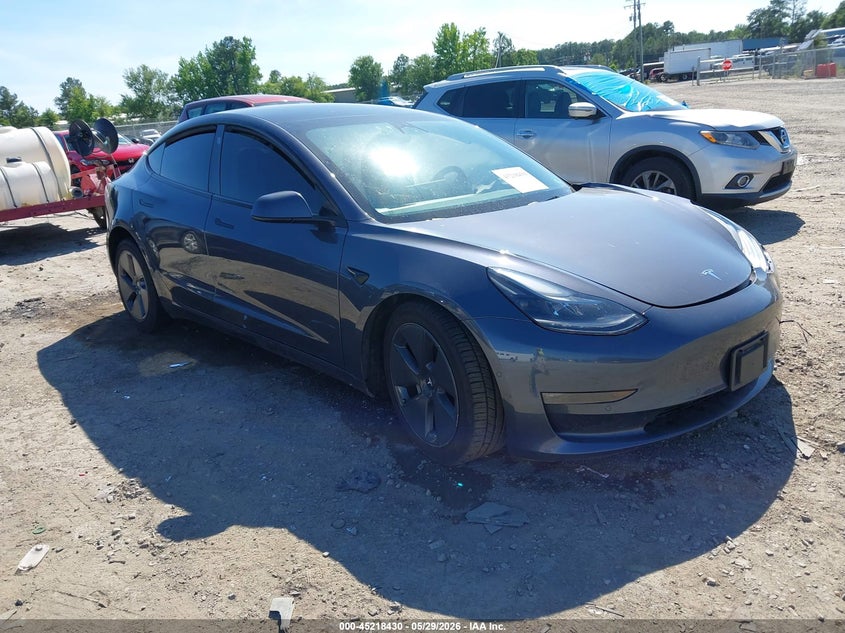 2022 Tesla Model 3 VIN 5YJ3E1EB3NF168903 IAAI salvage auction — SIDE, Salvage Title, sold $3,550 on 2026-07-24 (photo 1)