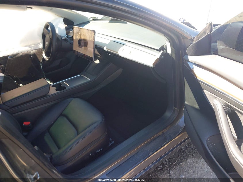 2022 Tesla Model 3 VIN 5YJ3E1EB3NF168903 IAAI salvage auction — SIDE, Salvage Title, sold $3,550 on 2026-07-24 (photo 5)