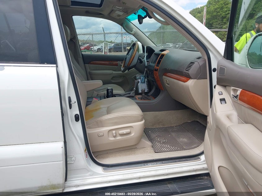 2005 Lexus Gx 470 VIN JTJBT20X250086263 IAAI salvage auction — NORMAL WEAR, Clear (Michigan), sold $3,200 on 2026-07-21 (photo 5)