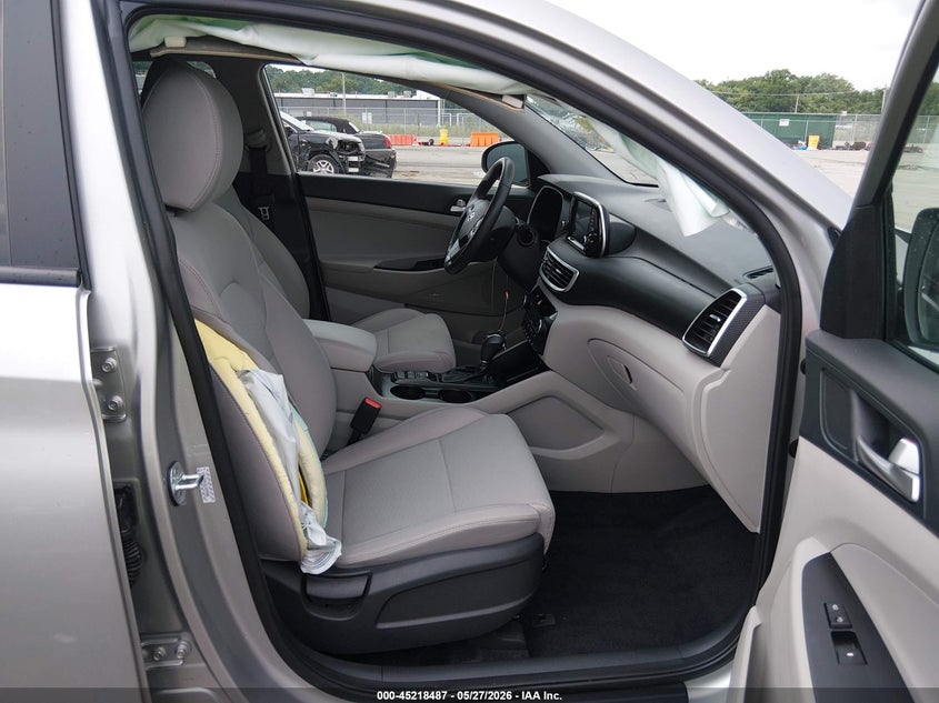 2020 Hyundai Tucson VIN KM8J33AL8LU209808 IAAI salvage auction — RIGHT SIDE, Salvage (Missouri), sold $4,950 on 2026-07-14 (photo 5)
