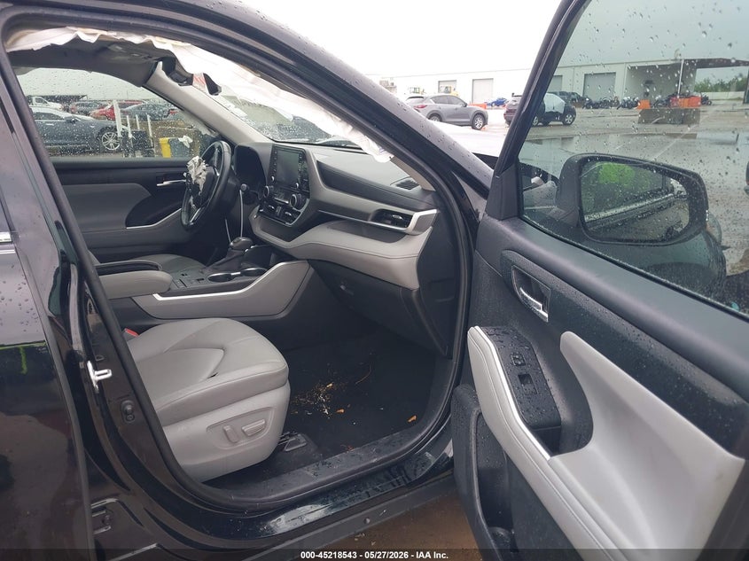 2020 Toyota Highlander VIN 5TDGZRAH4LS015499 IAAI salvage auction — FRONT END, Salvage (Texas), sold $4,850 on 2026-07-29 (photo 5)